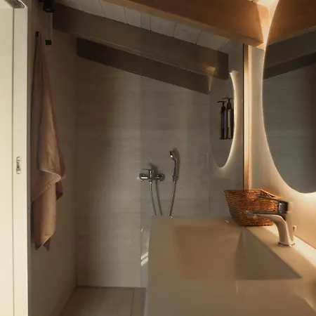 公寓 Pharus Boutique In Meganisi With Private Pool & Sea View *